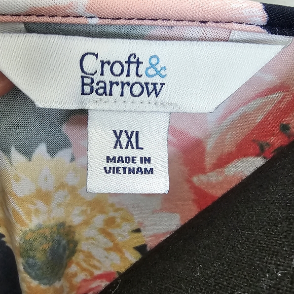 Croft and Barrow Floral Blouse - Picture 4 of 4